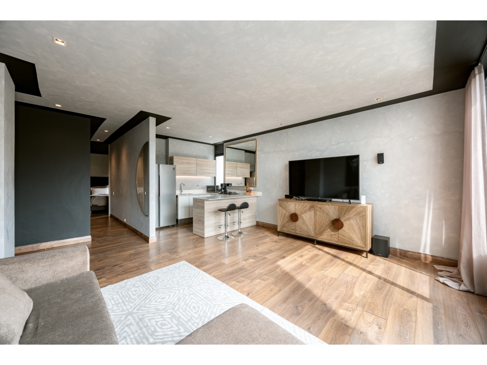 Espectacular Amoblado de 1 habitación Con Techos Altos en San Lucas — foto 3
