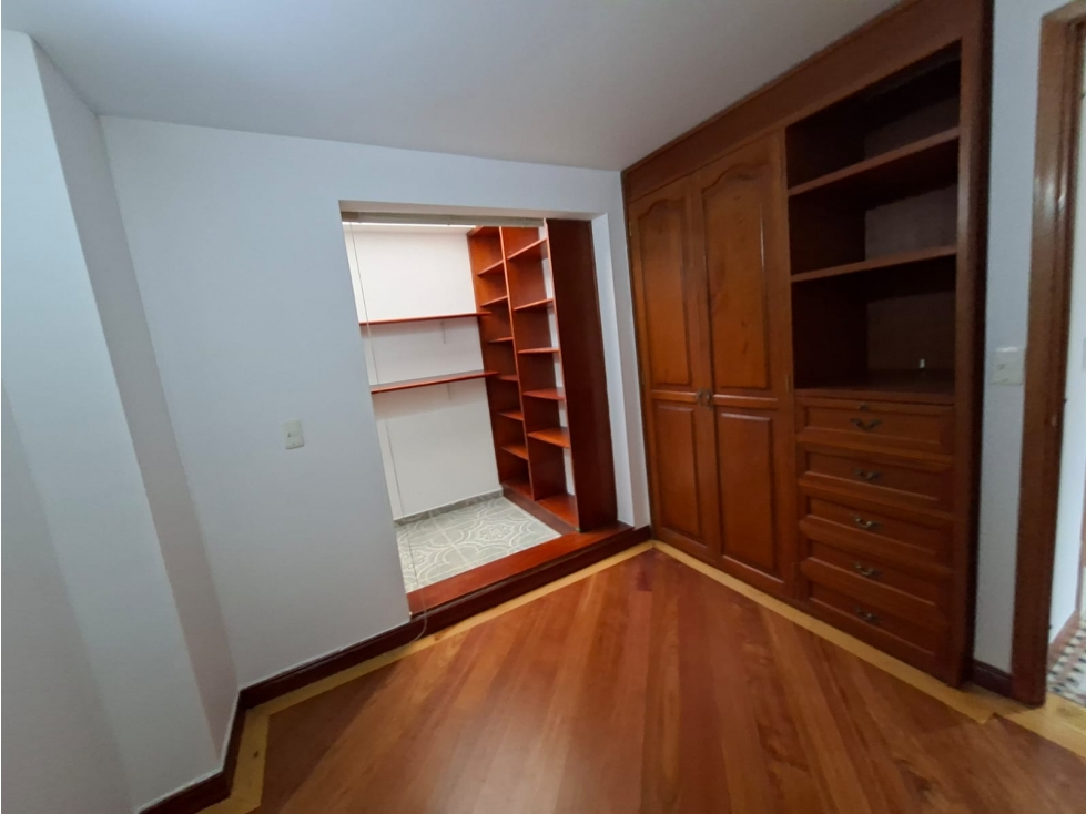 SE ARRIENDA APARTAMENTO EN BOGOTA EN EL BARRIO CONTADOR, CEDRITOS. — foto 6
