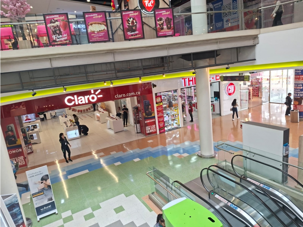 SE VENDE LOCAL EN BOGOTA EN EL CENTRO COMERCIAL PASEO VILLA DEL RÍO — foto 3
