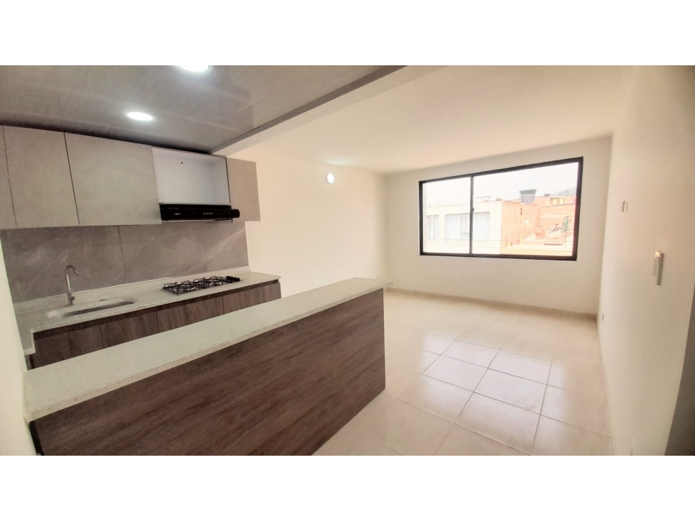 VENTA DE CASA EN SOACHA CIUDAD LATINA, QUITO - 5