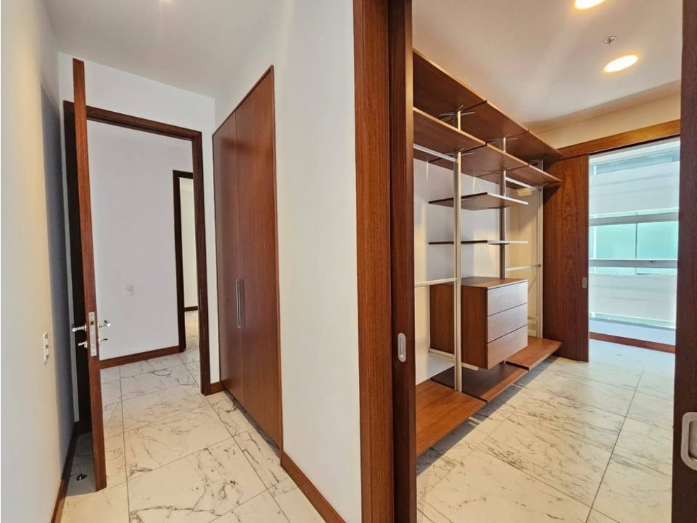 Departamento de Lujo en el Edificio OH RESIDENCES - Gonzalez Suarez — foto 6