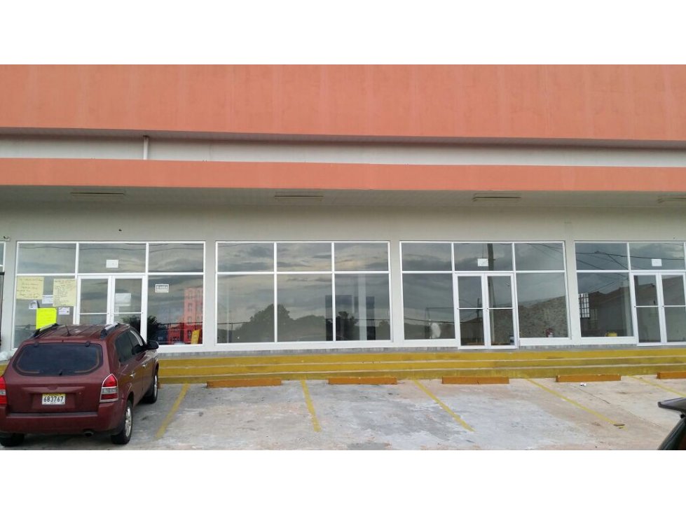 Venta de Plaza Comercial en Arraiján - 3