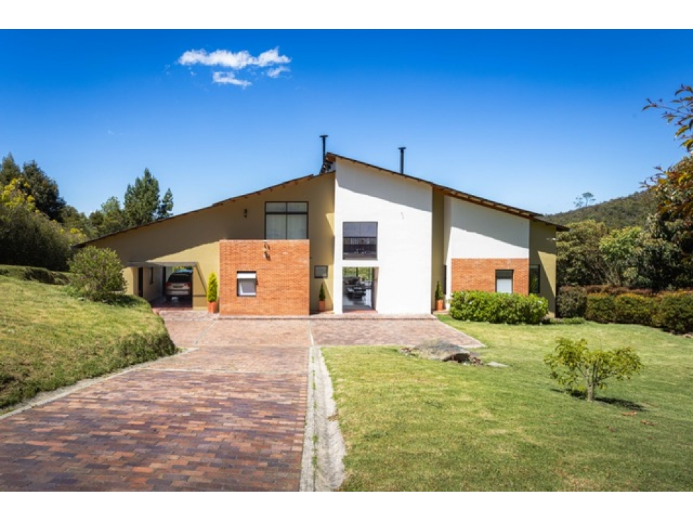 Casa campestre en venta - Altos de Potosí - La Calera