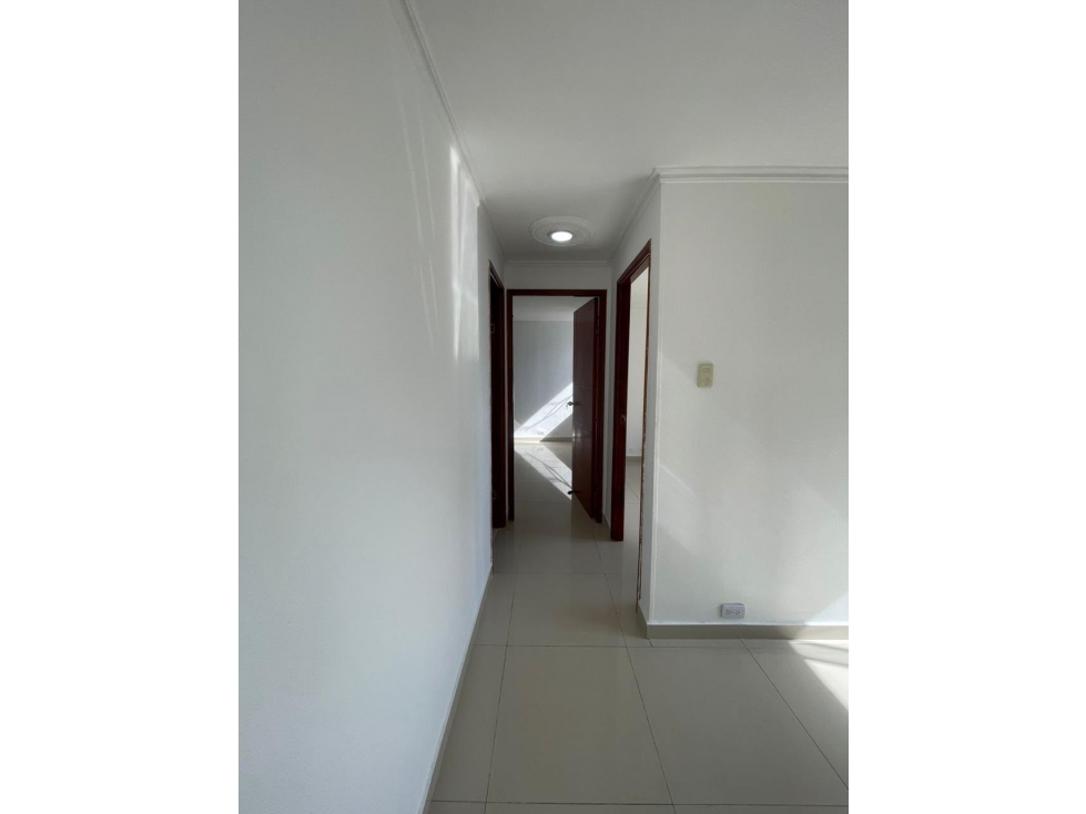 ARRIENDO EN CIUDAD JARDIN — foto 3