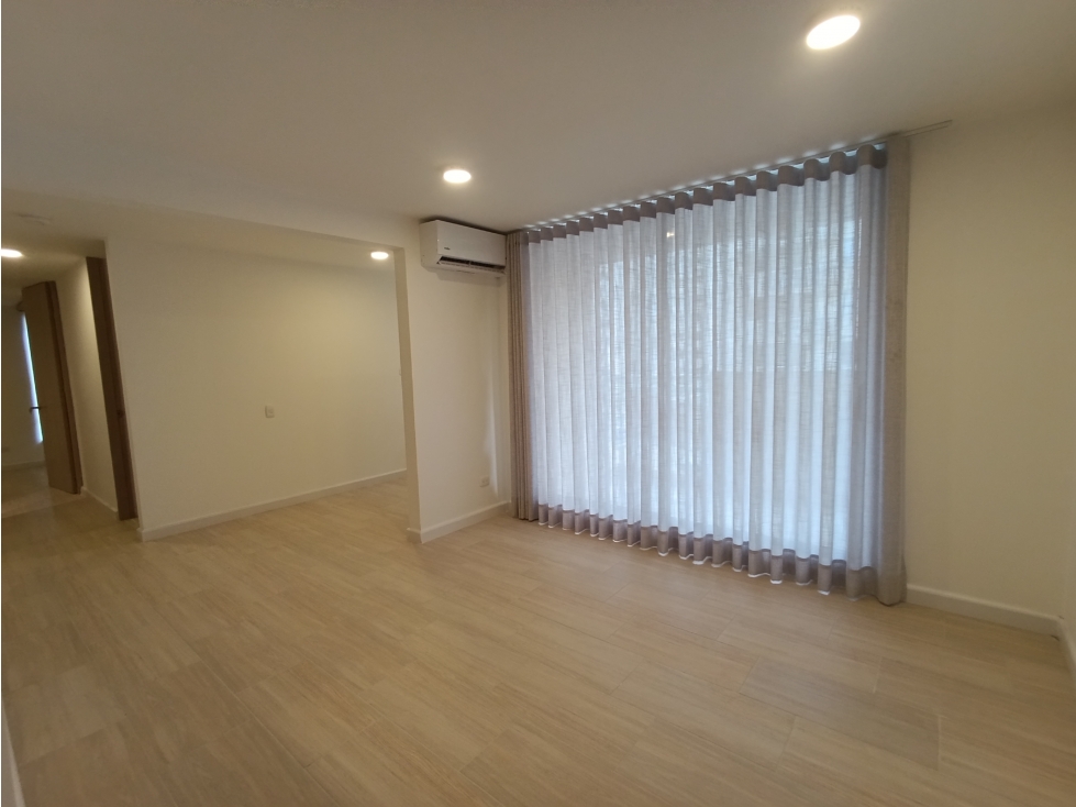 APARTAMENTO EN ARRIENDO EN RIO ALTO — foto 3