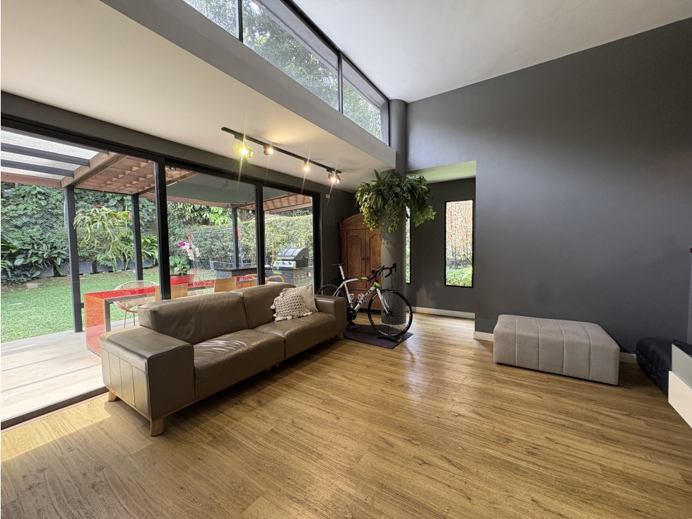 VENTA DE CASA - SECTOR DRIVE IN - SAN LUCAS