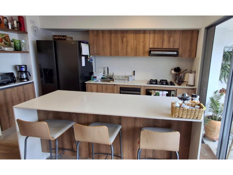 VENTA DE APARTAMENTO - TRES ESQUINAS (SABANETA) - 1