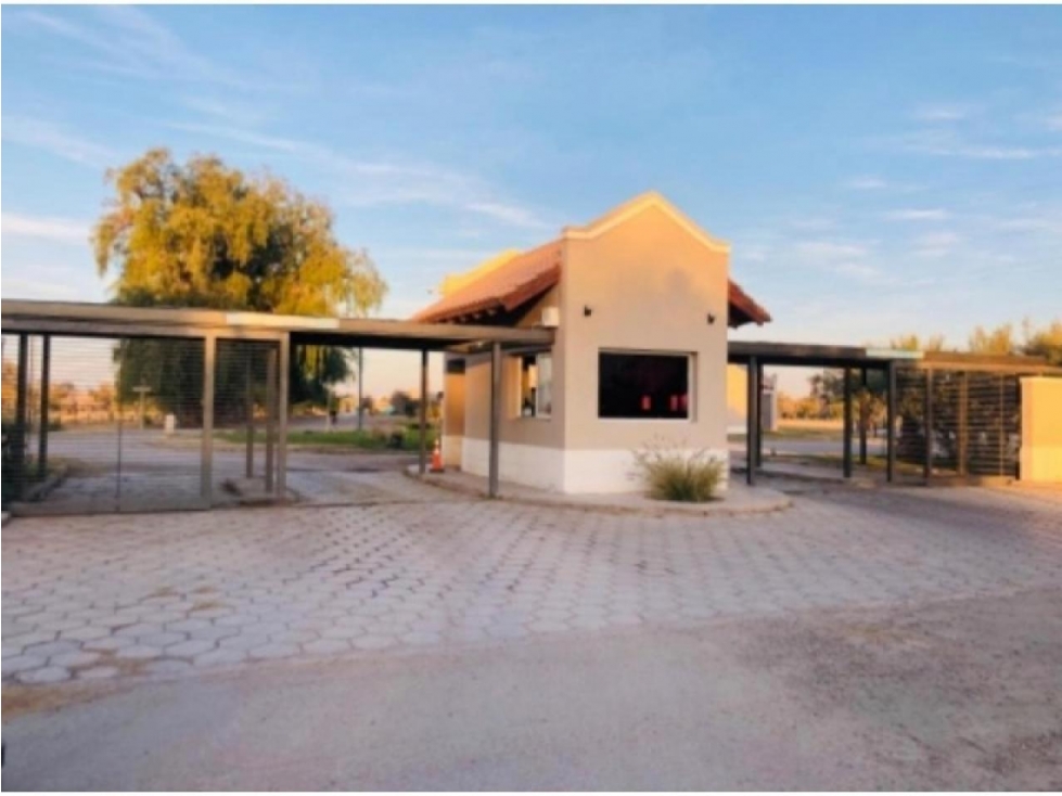 LOTE EN VENTA B° PRIVADO San Juan de los olivos- Rawson - 1