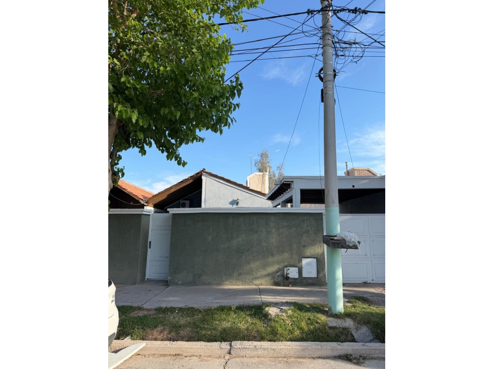 CASA EN VENTA B° NATANIA XV - RIVADAVIA