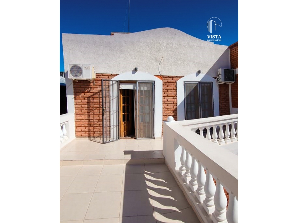 CASA EN VENTA B° JARDIN 2 DE AGOSTO - RIVADAVIA - 5