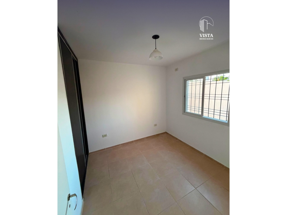 CASA EN VENTA B° MUTUAL PERSONAL DEL BANCO SAN JUAN - CAPITAL — foto 5