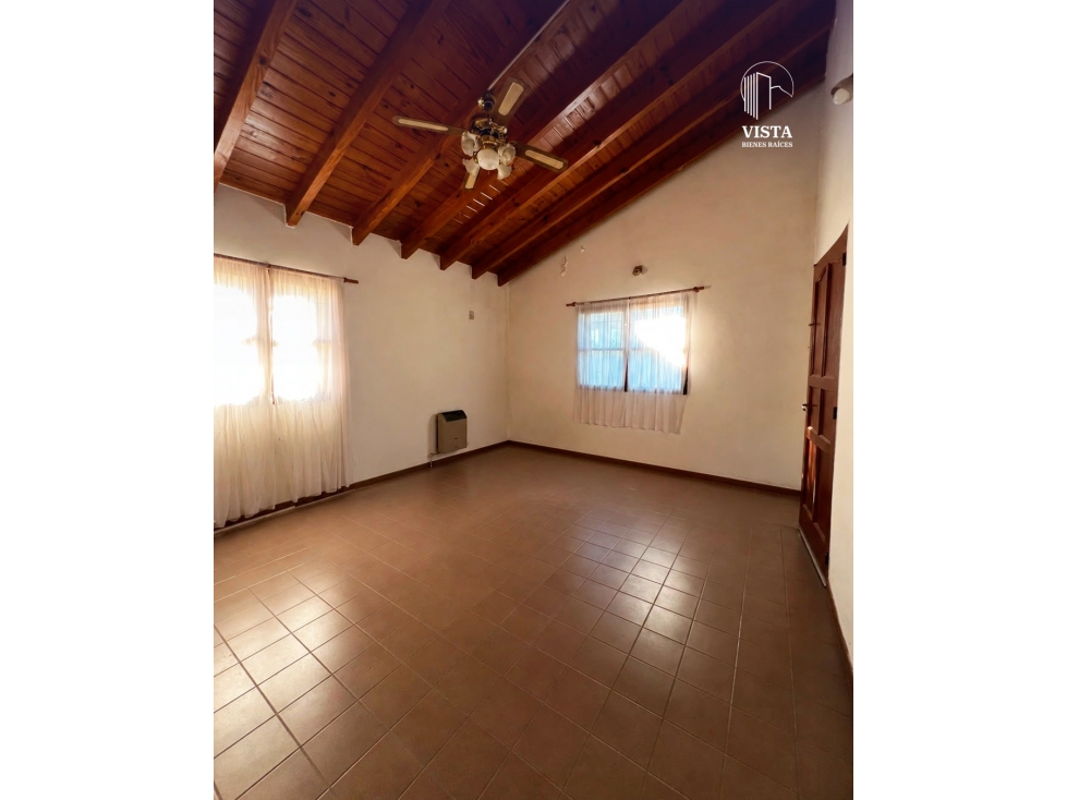 CASA EN VENTA B° NATANIA XV - RIVADAVIA - 5
