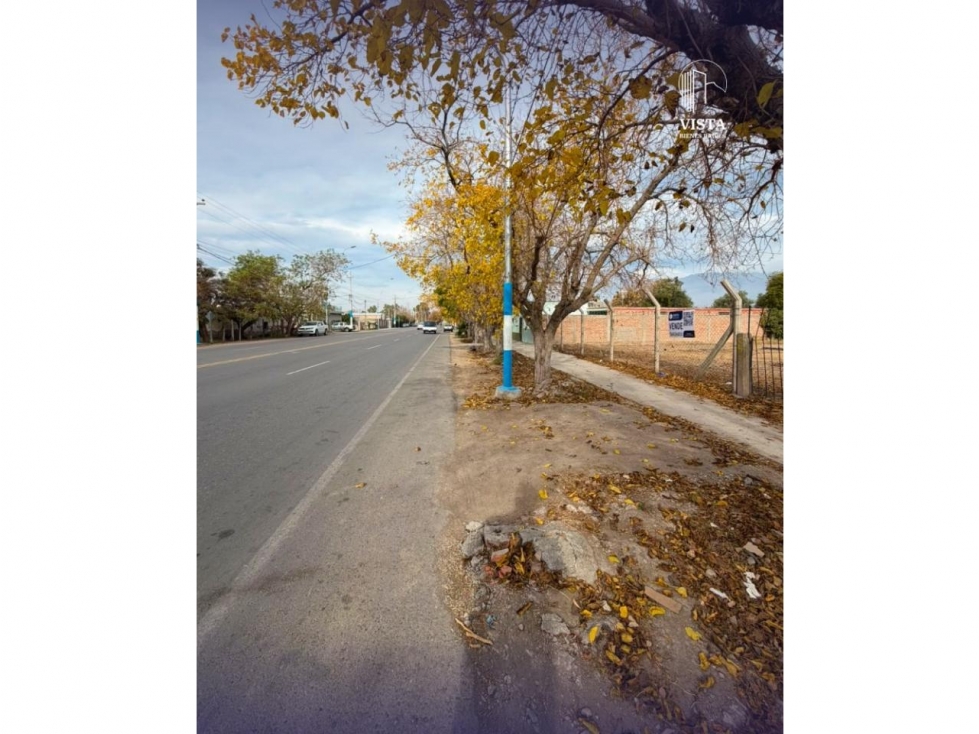 LOTE EN VENTA EN MENDOZA Y CALLE 10 - 2