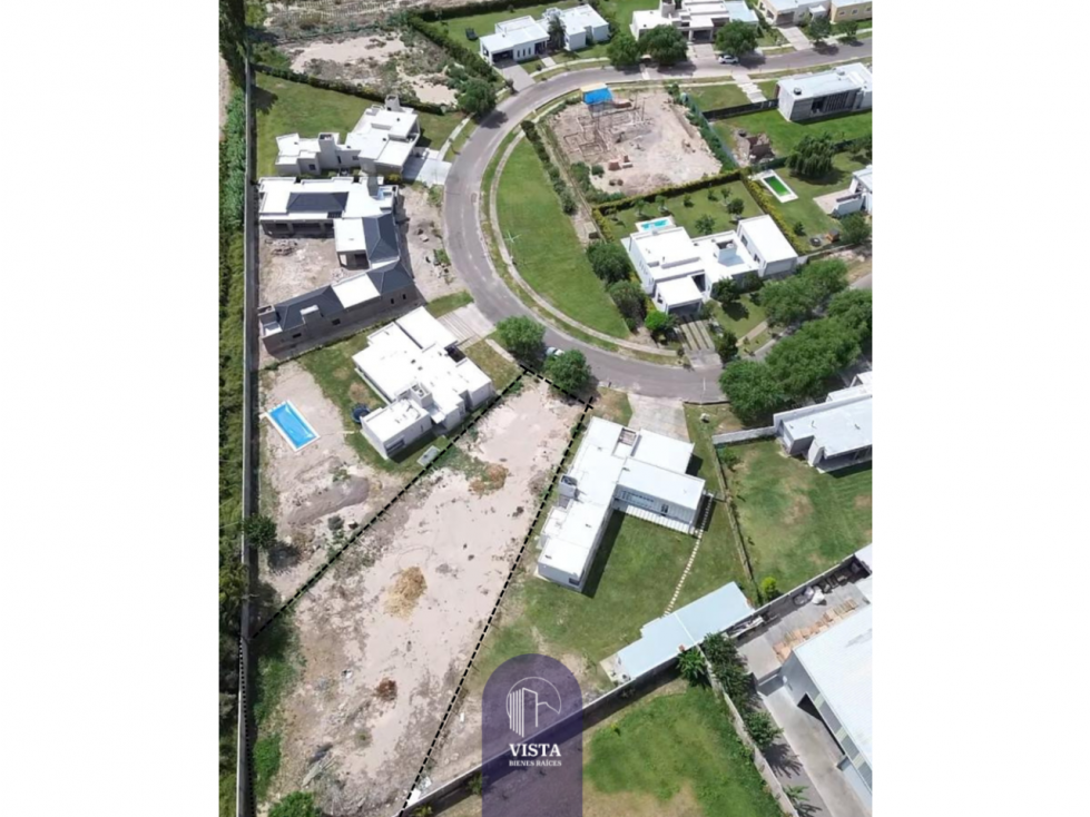 LOTE EN VENTA B° PRIVADO VILLA ADELA - RAWSON - 3