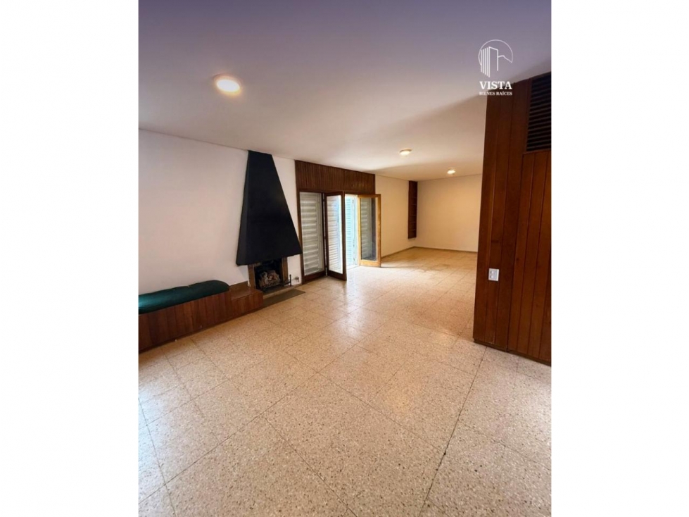 CASA EN VENTA EN CAPITAL - 3