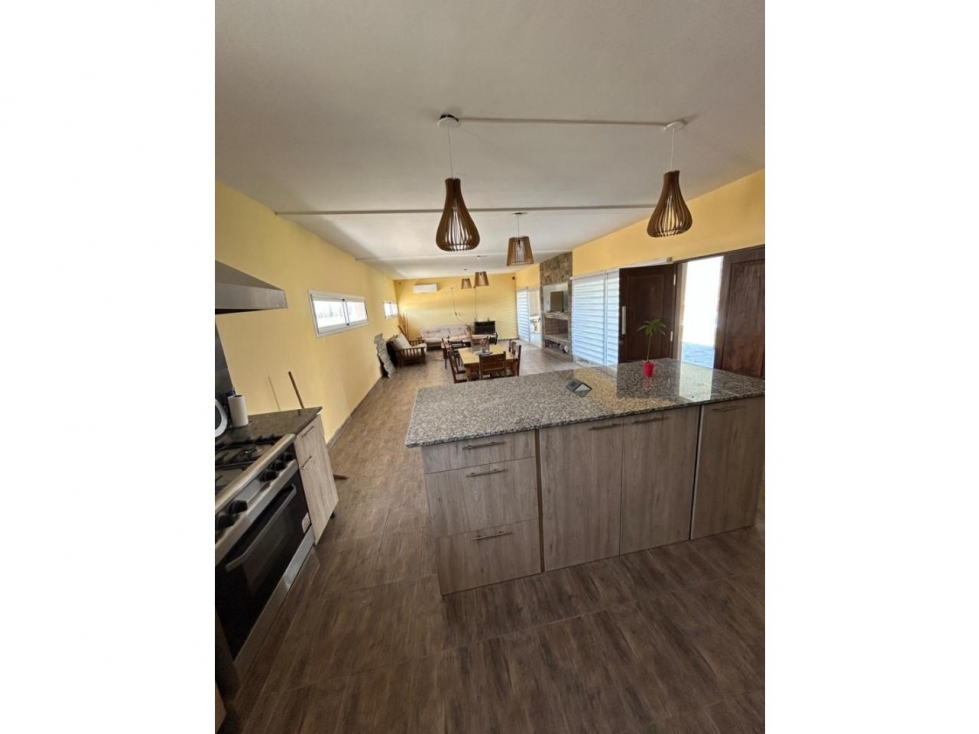 CASA EN VENTA - ZONDA - 3