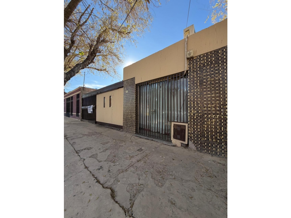CASA EN VENTA BARRIO DEL CARMEN - 3