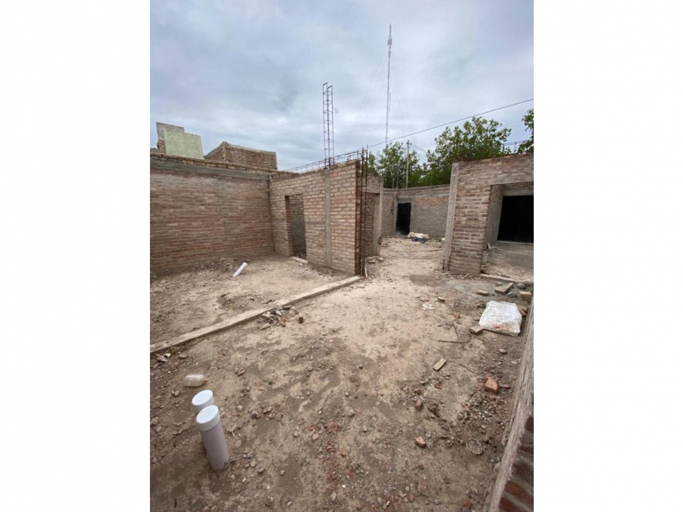 CASA EN VENTA (EN OBRA GRUESA) - RIVADAVIA — foto 5