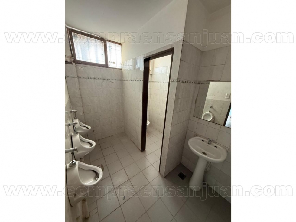 GALPON EN VENTA SOBRE AV. CIRCUNVALACION Y AV. ESPAÑA - CAPITAL - 5