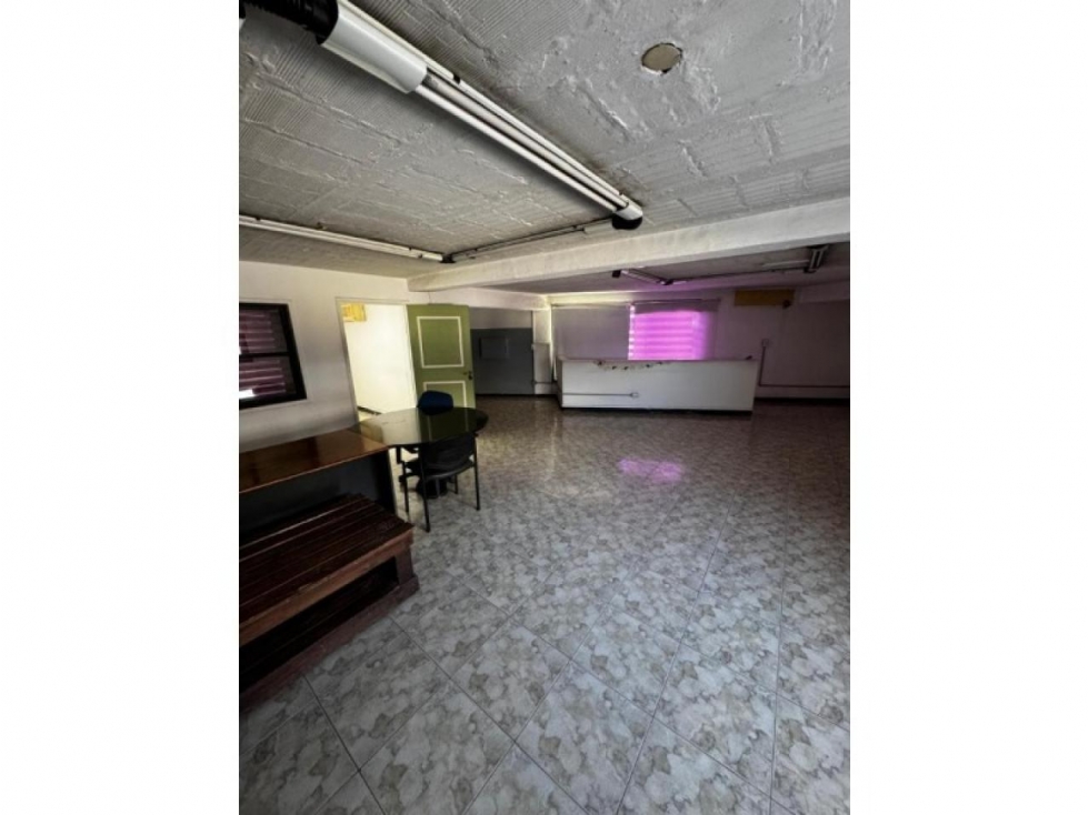 ALQUILER DE GALPON Y OFICINAS EN RAWSON - 6