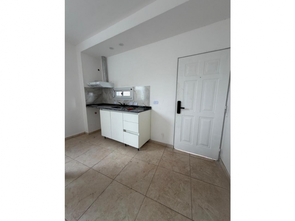 DEPARTAMENTO EN VENTA EN SANTA LUCIA - 4