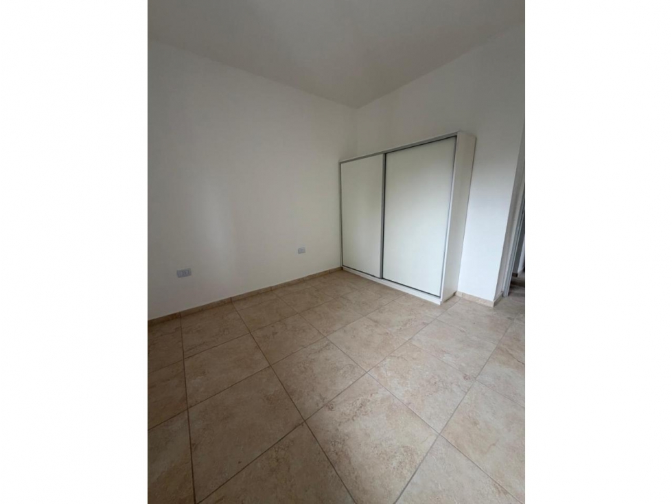 DEPARTAMENTO EN VENTA EN SANTA LUCIA - 5