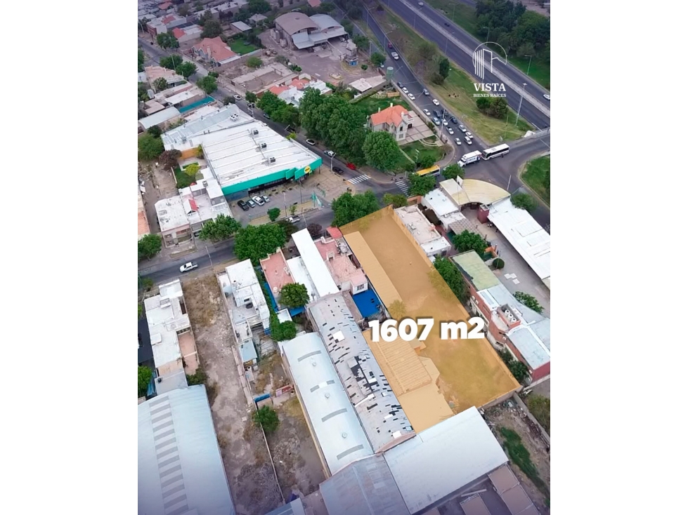 TERRENO COMERCIAL EN VENTA - CAPITAL - 3