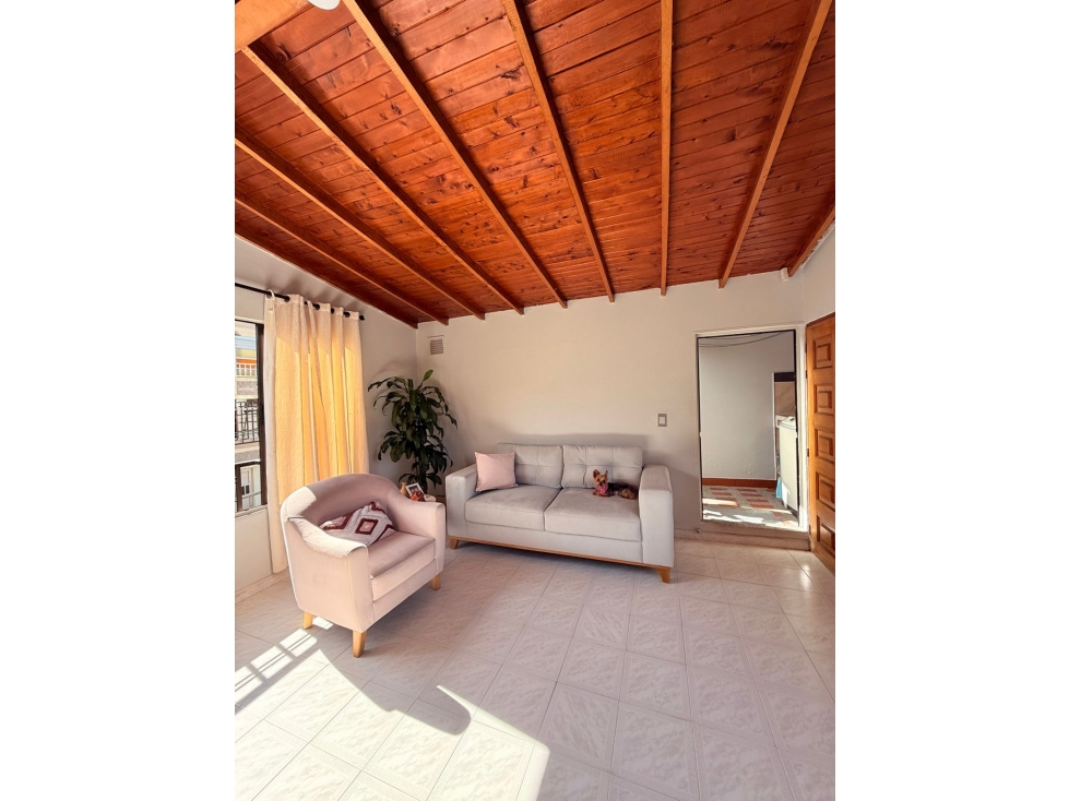 Venta Hermosa Casa Ferrara Itagui — foto 3