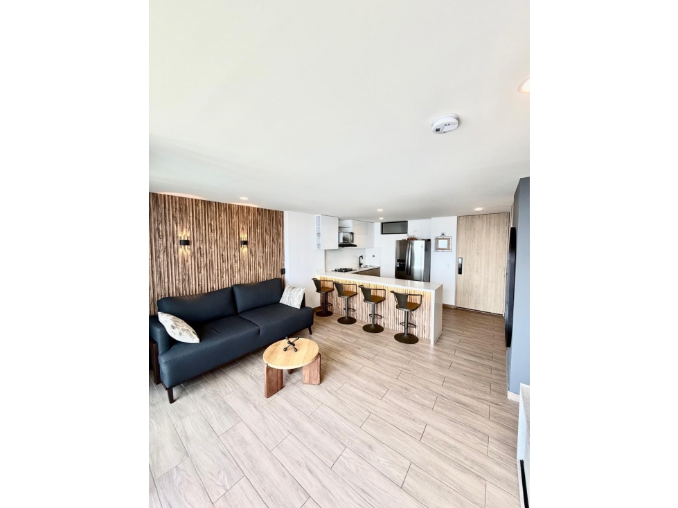 MODERNO Y CALIDO APARTAMENTO EN LA LOMA DE LAS BRUJAS — foto 3