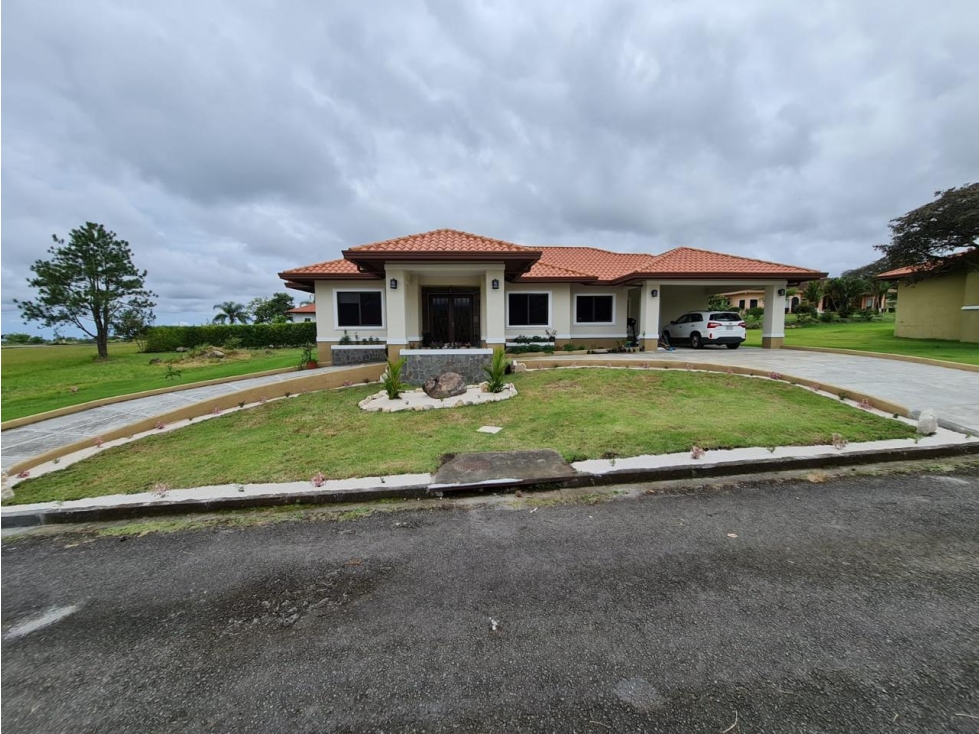 Casa en Venta en Boquete Canyon Village