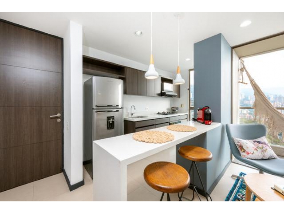 Apartamento en arriendo en altos del poblado — foto 3