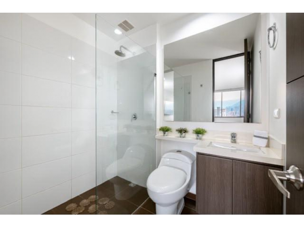 Apartamento en arriendo en altos del poblado — foto 6