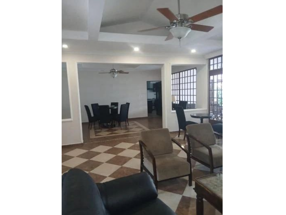 CASA EN ALQUILER ALBROOK — foto 2