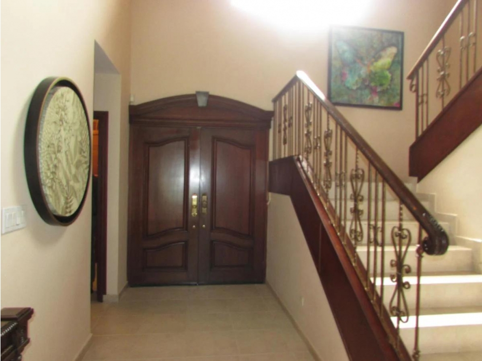 CASA EN VENTA - 4