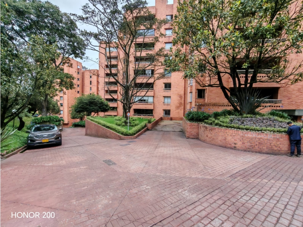 APARTAMENTO CERROS DE SUBA CLUB HOUSE