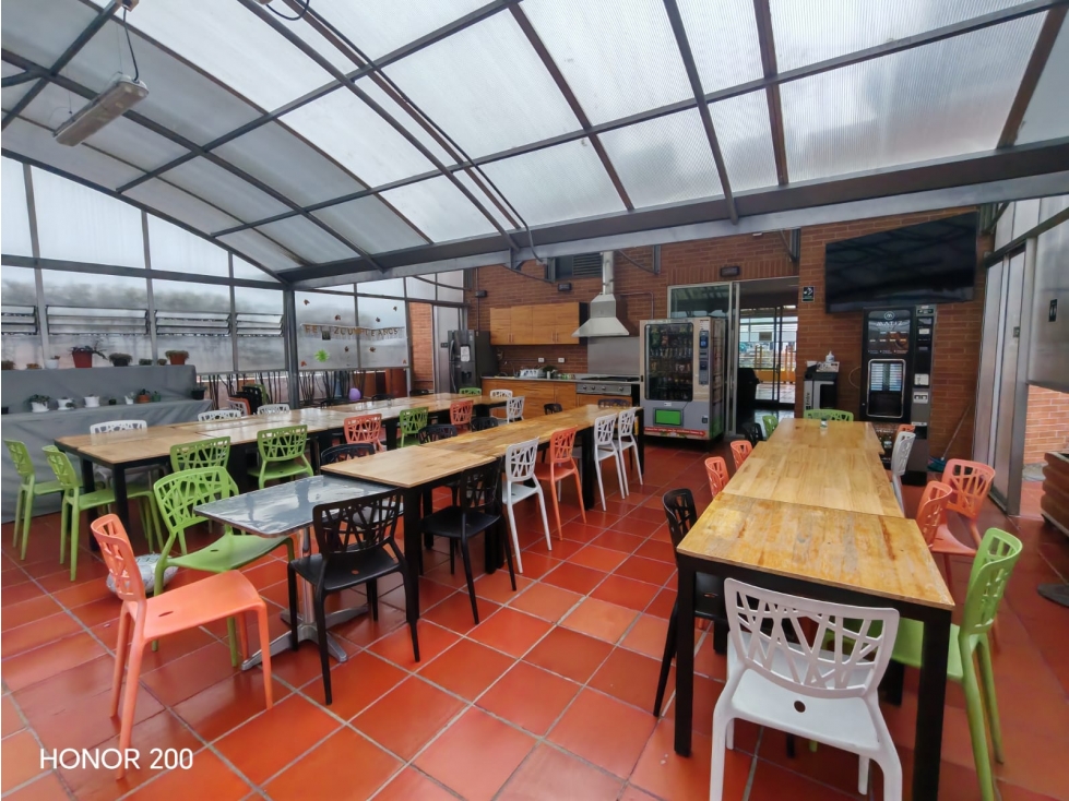 Oficina Premium de 147 m² + 3 Parqueaderos - 4