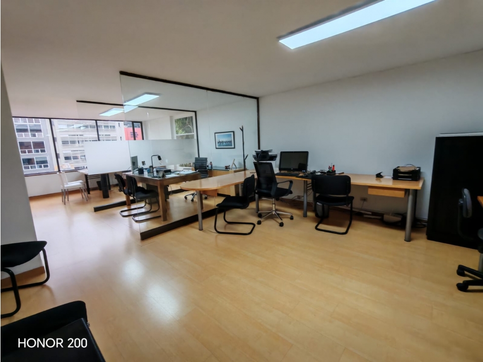 OFICINA 44 M2 SECTOR COMERCIAL Y COORPORATIVO — foto 6