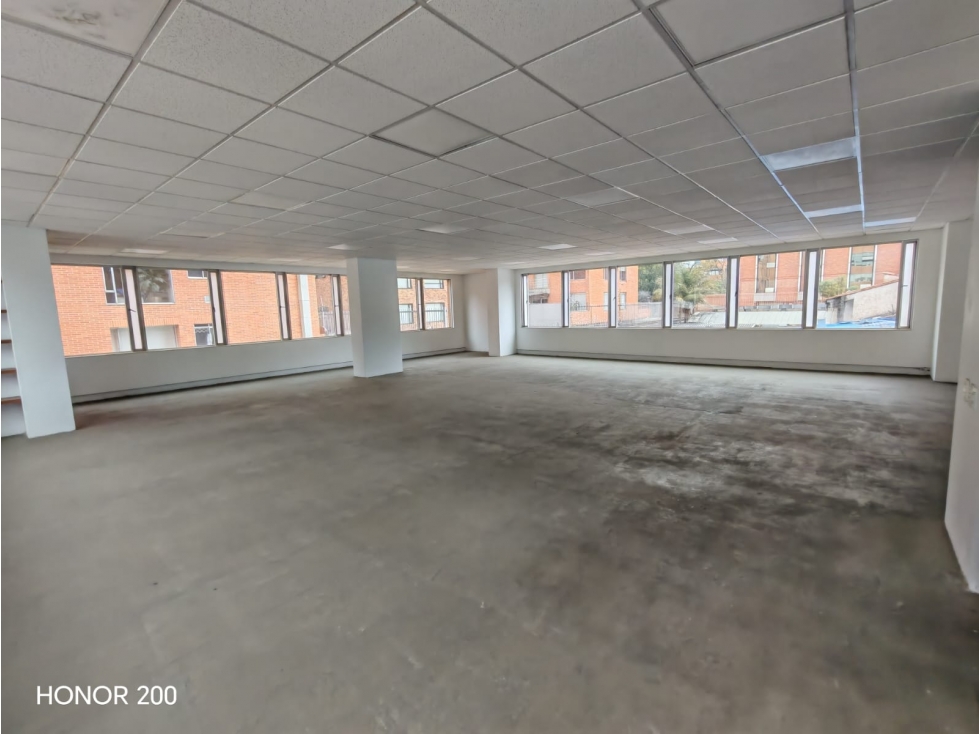 Oficina Premium de 147 m² + 3 Parqueaderos - 5