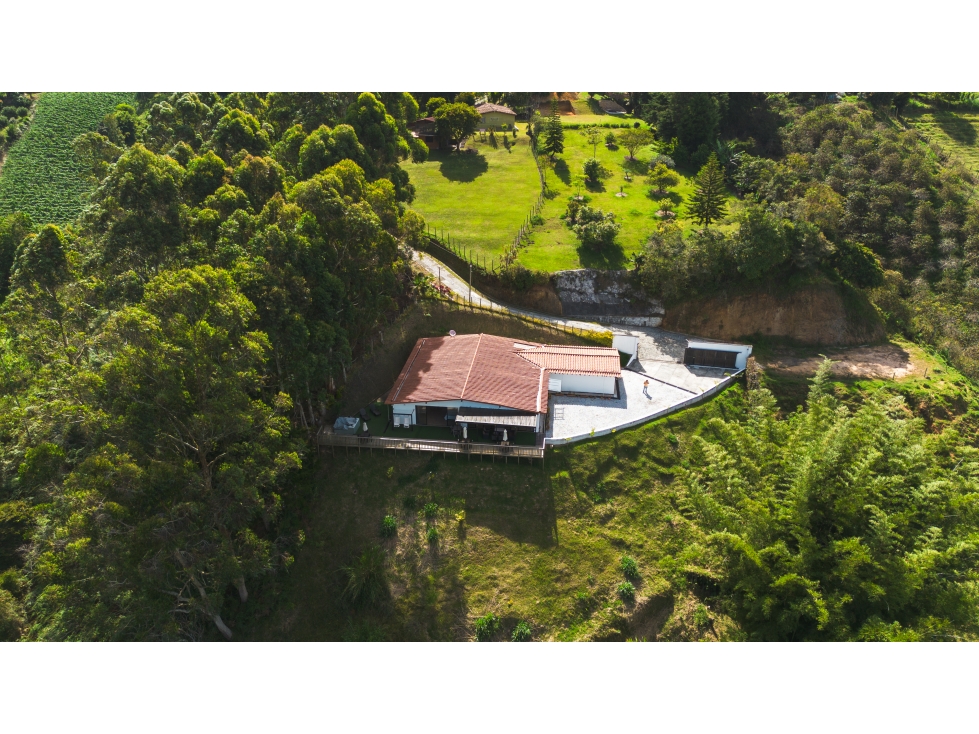 FINCA EN VENTA - MARINILLA