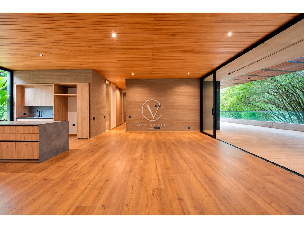 Apartamento para la venta cerca de Vizcaya, Medellín con terraza