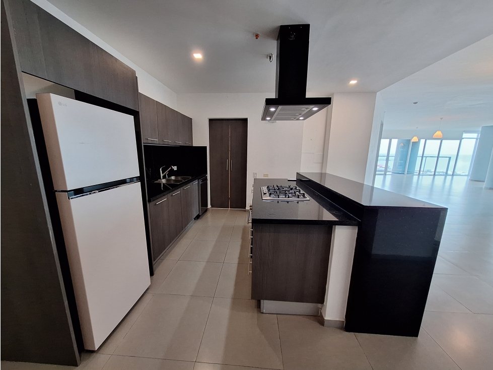 VENTA APARTAMENTO PH YACHT CLUB, AV. BALBOA — foto 6