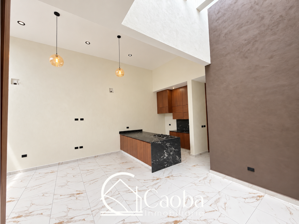 CASA RESIENCIAL DE UNA PLANTA CON ACABADOS DE ALTO LUJO - 4