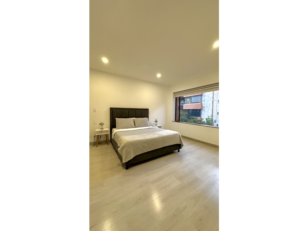 Arriendo. Exclusivo apartamento cerca al Virrey, en la Cabrera — foto 4