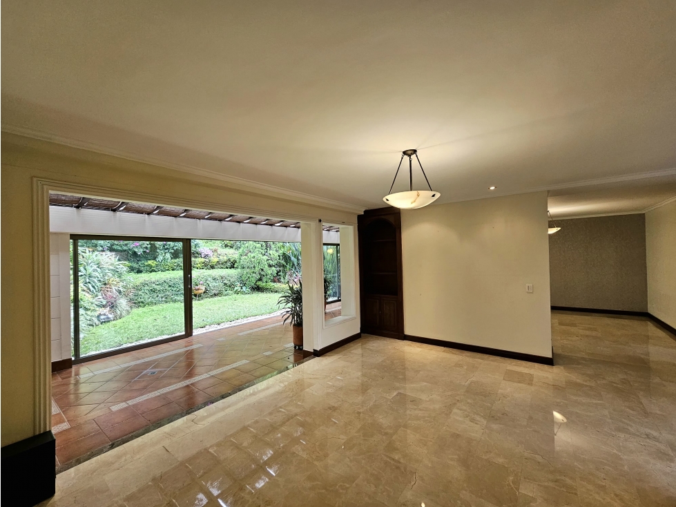 Casa en venta en El Poblado, Medellín — foto 5