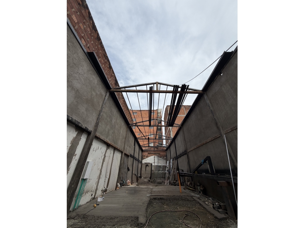 SE ARRIENDA BODEGA EN ENVIGADO SECTOR BARRIO MESA — foto 5