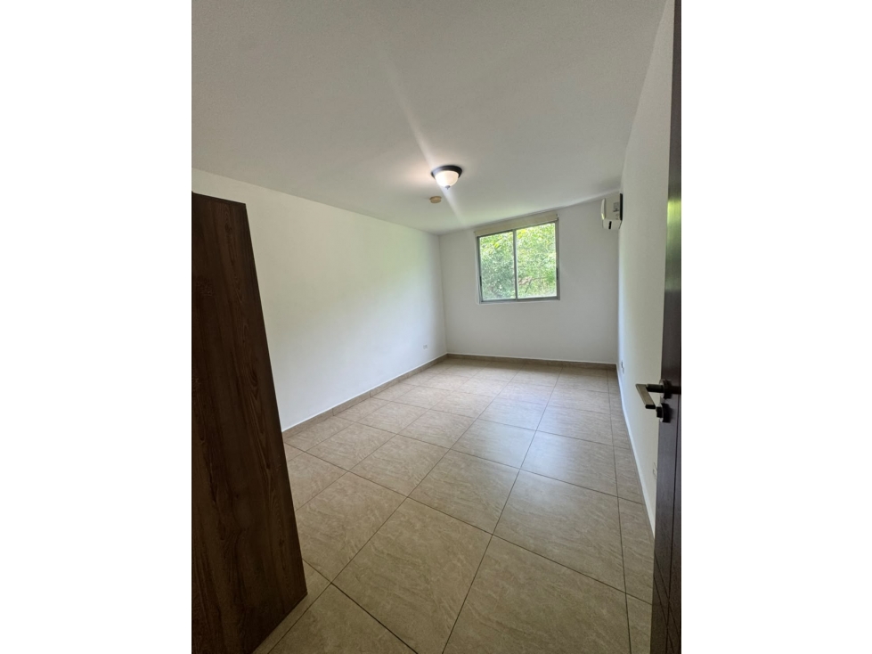 Venta de Apartamento en Altos de Santa Maria - 4