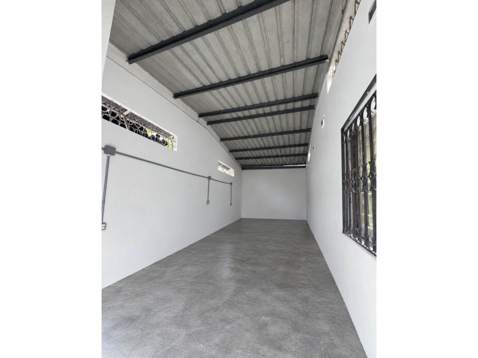VENTA DE CASA EN PARQUE LEFEVRE — foto 4