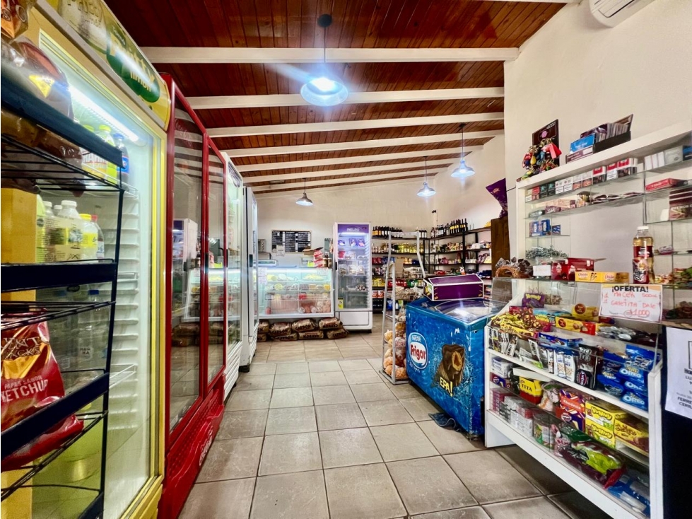 VENTA DE DEPTO + 3 LOCALES EN ESQUINA COMERCIAL- SAN ESTEBAN, CBA - 6