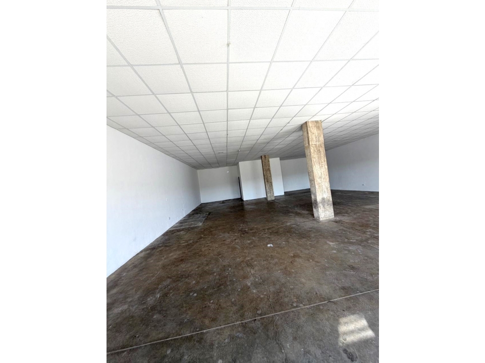 LOCAL COMERCIAL EN ALQUILER EN CAPILLA DEL MONTE - 6
