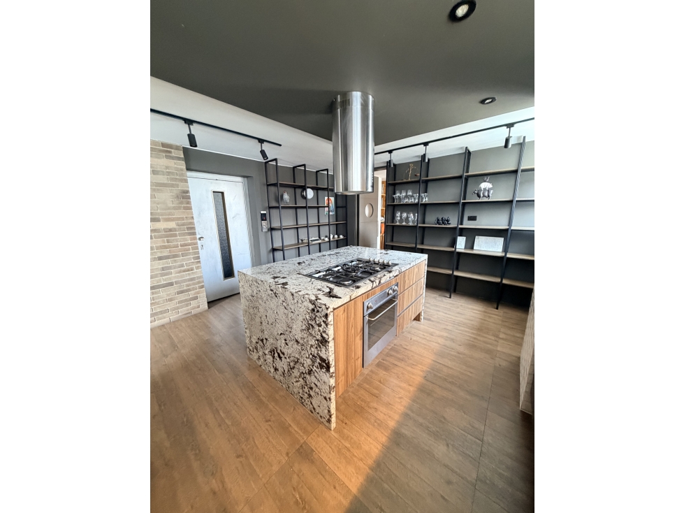 Venta de Apartamento (1 por piso) Frente Al Rio - Oeste